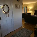 Cosy Farmhouse In The Heart Of