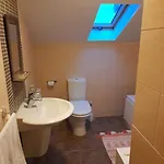 Cosy Farmhouse In The Heart Of