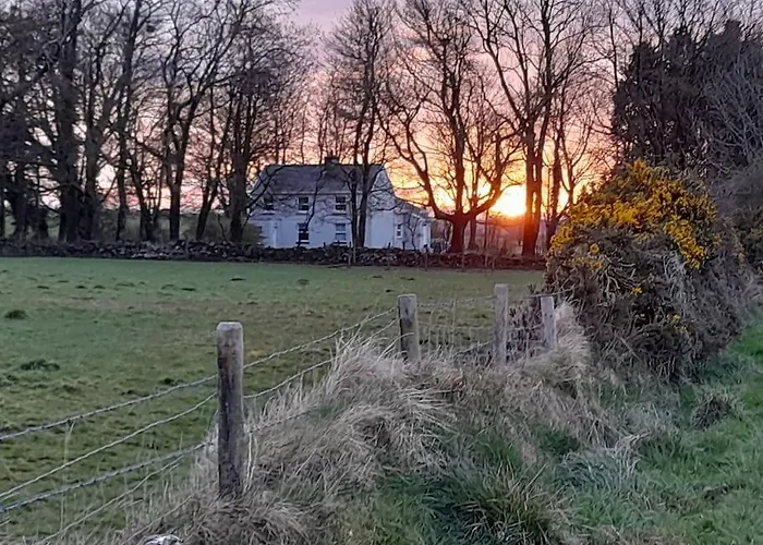 Cosy Farmhouse In The Heart Of