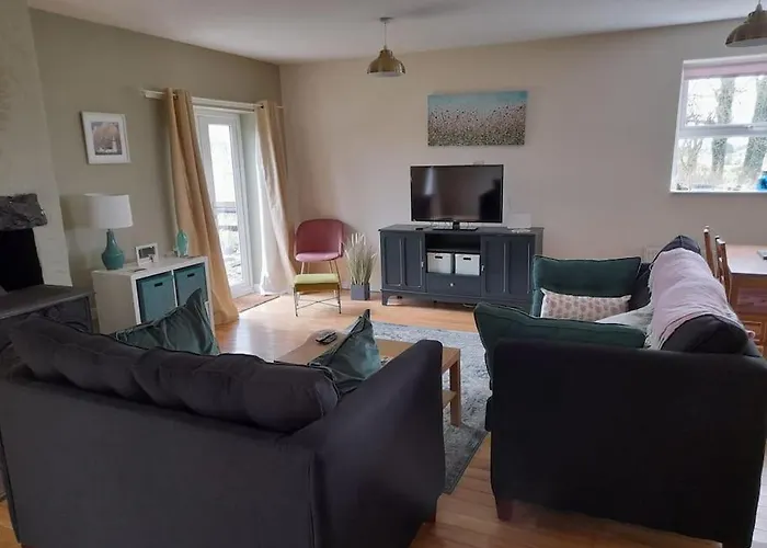 Cosy Farmhouse In The Heart Of Feriehus *
